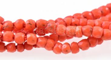 Korall nyaklánc, 18K arany (Au) foglalattal A kapocs rész .2,5 cm Hossza 35 cm