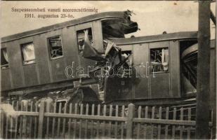 1911 Szepesszombat, Spisská Sobota; augusztus 23-i vasúti szerencsétlenség. Hensch Ede fia kiadása / railway accident, destroyed train (EK)