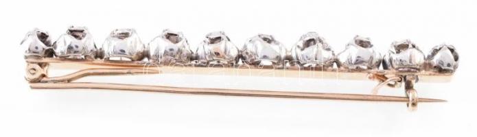 Arany(Au) 14K melltű, ezüst (Ag) foglalatú 10 db gyémánt kővel, jelzés nélkül, bruttó: 9,78 g