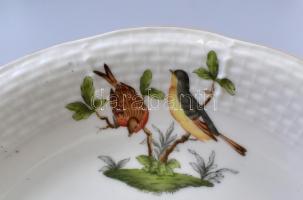 Herendi Rotschild mintás leveses csésze alátéttel. Kézzel festett, jelzett, hibátlan. Csésze d: 13,8...