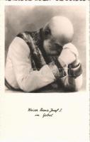 Kaiser Franz Josef I im Gebet / Franz Joseph I of Austria praying