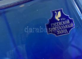 Kék ólomkristály földgömb. Nagy méretű Guszevszkoj orosz kristály. Jelzett. Egy két kisebb karccal  ...