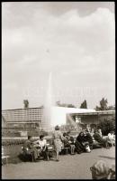 cca 1960 és 1970 között készült felvételek, 220 db vintage NEGATÍV, a tasakokon dátum, földrajzi hel...