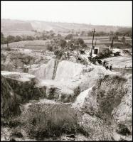 cca 1969 Keszthely és Cserszegtomaj határában levő Okkerbánya, 25 db vintage NEGATÍV Kotnyek Antal (...