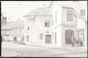 cca 1928 Kutatást érdemlő 4 db vintage NEGATÍV Óbudáról vagy a Tabánról (??), 4,5x6 cm