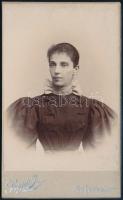 cca 1897 Székesfehérvár, Szigeti fényképész műtermében készült, keményhátú vintage fotó, 10,8x6,5 cm
