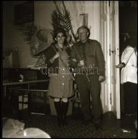 1979 Nagymágocs, Szociális Otthon, nagy riport a lakók farsangi mulatságáról, Demeter Sándor (?-?) s...