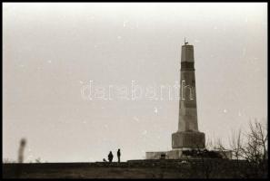 cca 1970 Velence feliratú csomagolásból 18 db vintage NEGATÍV, Magyar Alfréd budapesti fotóművész fe...