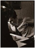 cca 1970 Rugós asztali foci használat közben, 17 db vintage NEGATÍV, Magyar Alfréd budapesti fotóműv...