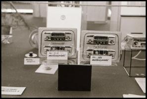 cca 1969 és cca 1985 között készült 23 db vintage NEGATÍV, Magyar Alfréd budapesti fotóművész felvét...