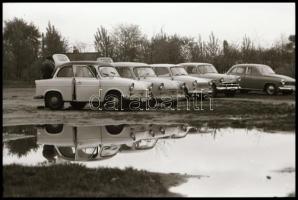 cca 1969 és cca 1985 között készült 23 db vintage NEGATÍV, Magyar Alfréd budapesti fotóművész felvét...
