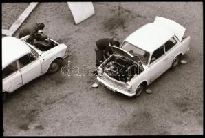 cca 1969 és cca 1985 között készült 23 db vintage NEGATÍV, Magyar Alfréd budapesti fotóművész felvét...