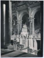 cca 1939 Vadas Ernő (1899-1962) budapesti fotóművész és fotóriporter hagyatékából 1 db vintage fotó, pecséttel és aláírással jelzett, 21,8x16,3 cm