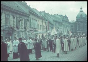 cca 1940 Körmenet a budai várban, Kerny István (1879-1963) budapesti fotóművész hagyatékából 2 db vi...