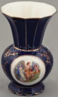 Alt Wien porcelán váza. Matricás, jelzett, kopásokkal. 13,5 cm