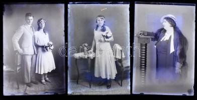 cca 1944 és 1947 között készült műtermi felvételek polgári személyekről, 13 db vintage NEGATÍV üvegl...