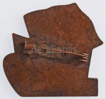 Kína ~1950. Amerika-ellenes kínai fém propagandajelvény a Kínai Népköztársaság és a Koreai Népi Demo...