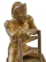 Jelzés nélkül: Napóleon. Bronz szobor alabástrom talapzaton. 13 cm