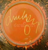 Retró iparművész mázas kerámia fali dísztál, jelzett, kis mázhibával, d: 28,5 cm