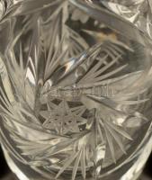 Díszes üveg váza, m: 20 cm