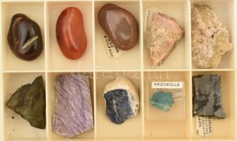 Óriási féldrágakő és ásvány gyűjtemény. 45 darab 10 fakkos dobozban több száz nemes kő precízen ásvá...