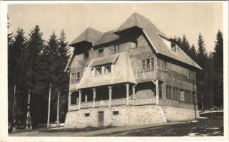 1943 Hargitafürdő, Hargita-fürdő, Harghita-Bai; Uz-Bencze menedékház. Andory Aladics Zoltán mérnök felvétele / chalet, tourist house