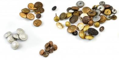 Vegyes régi gomb tétel, köztük magyarok és külföldiek, összesen 66 db