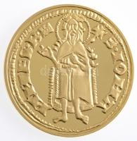 DN "Károly Róbert aranyforintjának replikája" aranyozott Cu emlékérem, tanúsítvánnyal (40m...