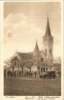 1935 Orosháza, Római katolikus templom, automobil. Hajdú János fényképész (fl)