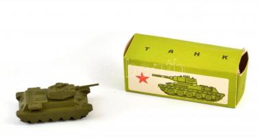 1975 Szovjet T-34 tank fém modell, eredeti dobozában, újszerű állapotban, h: 8,5 cm
