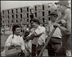 cca 1950-1960 Magyar Film Fotó werkfotók, 5 db, 23×29 cm