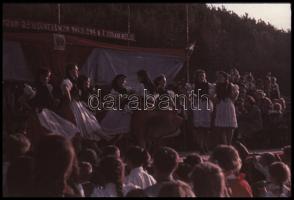 1955 Május elsejei ünnepség Nógrádban, színes negatív és dia tekercs