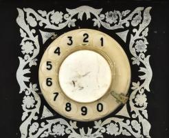 1983 Retró szovjet tárcsázós telefon, "Kijev" címerrel, rozsdás, kopottas állapotban, 20x1...