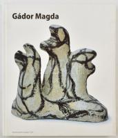 Gábor Magda keramikus. Bp., 2004, Körmendi Galéria. Kartonált papírkötés.