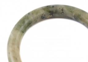 Jáde karperec d: 8 cm