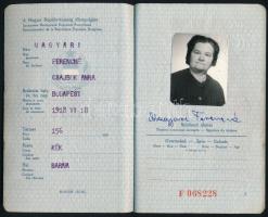 1971 Magyar Népköztársaság által kiállított fényképes útlevél sok vízummal / Hungarian passport