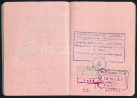 1974 Magyar Népköztársaság által kiállított fényképes útlevél sok pecséttel / Hungarian passport