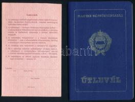 1990 Magyar Népköztársaság fényképes útlevél 2 db, valutalapokkal / Hungarian passports