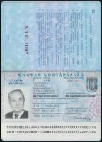 1999 Magyar Köztársaság által kiállított fényképes útlevél / Hungarian passport