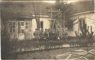 1916 Egy építő részleg Kolkiban (Volhínia) / WWI Austro-Hungarian K.u.K. military, group of builders at the telegraph station in Kolky (Volhynia). photo + "M. kir. 302. honvéd hadosztály távbeszélő osztag parancsnokság"