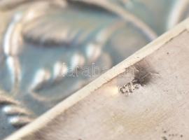 Ezüst(Ag) díszes, virágmintás névjegykártya tartó. Jelzett, apró foltokkal, nettó: 68 g