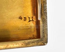 Ezüst(Ag) cigarettatárca, aranyozott belsővel. Jelzett, kis kopásokkal, nettó: 184 g