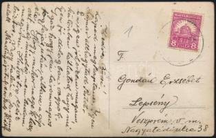 cca 1920 Disznóvágás, fotólap, sarkán törésnyom, 14×8,5 cm