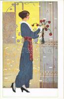 Art Nouveau lady art postcard. M. Munk Wien Nr. 917. s: Olga Mulacz (ragasztónyom / glue marks)