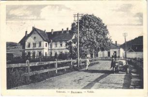 Volóc, Volócz, Volácz, Volovec, Volovets; utca autóval, vasútállomás / street with automobile, railway station