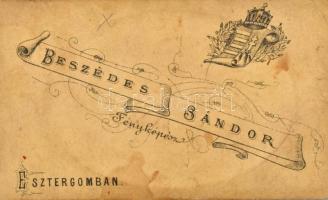 cca 1860-1910 60 db korai fénykép, közte számos keményhátú műtermi portré, illetve 1 db ferrotípia, ...