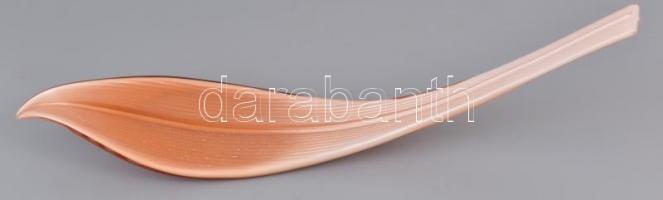 10 db üveg dísz, hajlított levél formájú, rózsaszín, csiszolt végekkel, egyik végén kisebb csorbával...