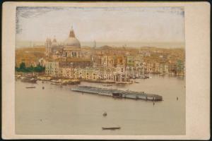 cca 1880-1900 Velence látképe a Szt. Márk-bazilikával, kézzel színezett keményhátú fotó, 16x10,5 cm