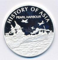 Cook-szigetek 2004. 1$ Ag Ázsia történelme - Pearl Harbour kapszulában (19,73g/0.999/39mm) T:PP  Cook Islands 2004. 1 Dollar Ag History of Asia - Pearl Harbour in capsule with certificate (19,73g/0.999/39mm) C:PP