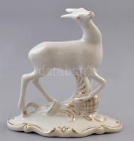 Royal Dux porcelán őz figura, fehér mázas, aranyszínű festéssel a talapzatán, jelzett, hibátlan, m: 11 cm, h: 10 cm
